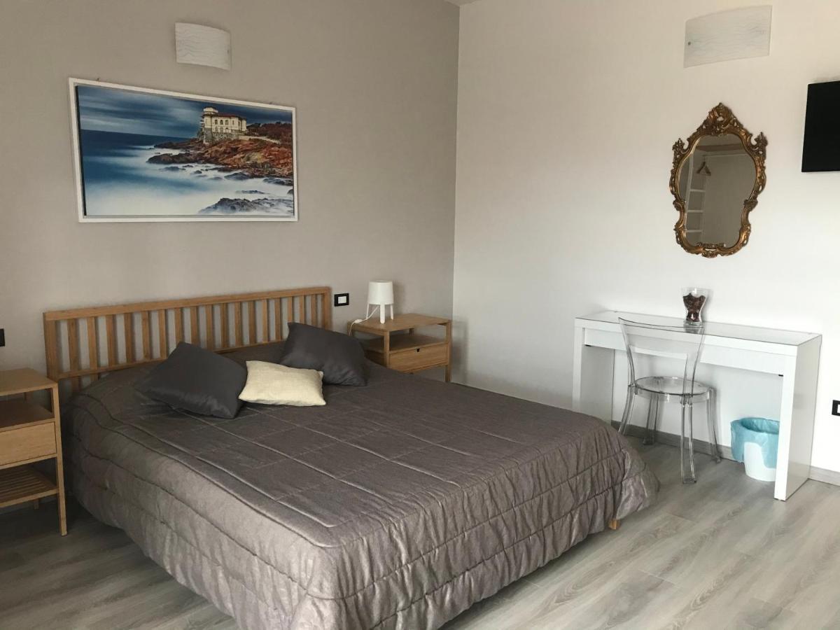 Attico Livorno Bed & Relax Hotel Екстериор снимка