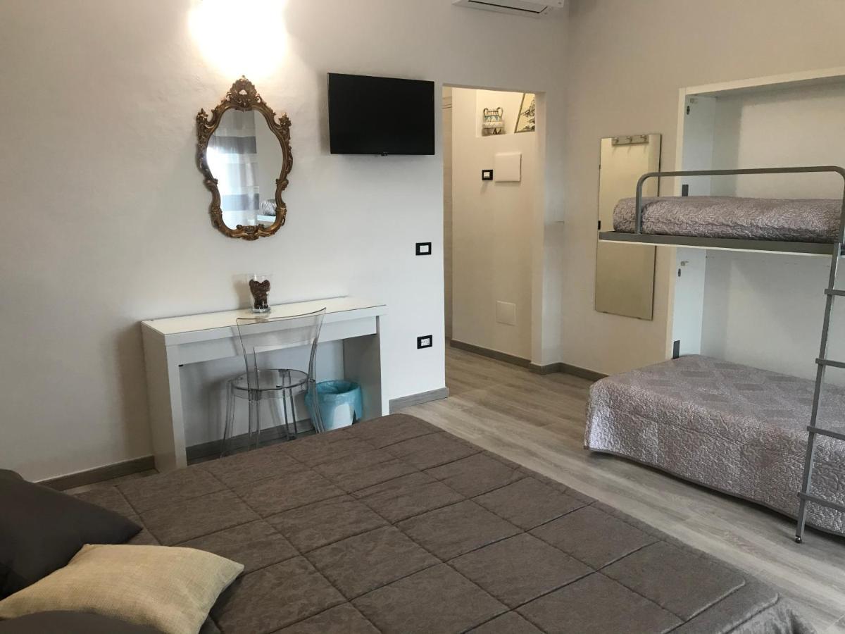 Attico Livorno Bed & Relax Hotel Екстериор снимка