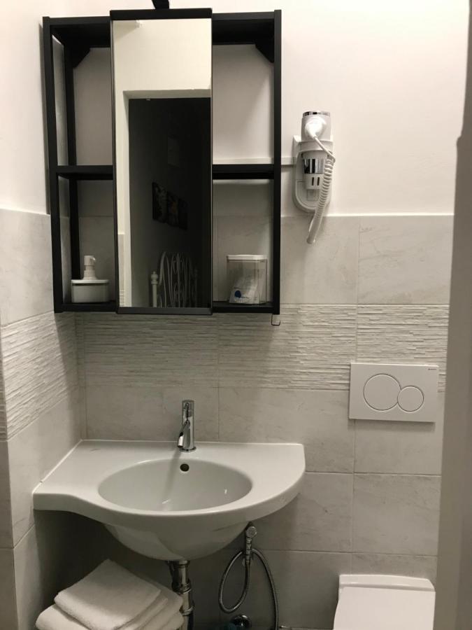Attico Livorno Bed & Relax Hotel Екстериор снимка