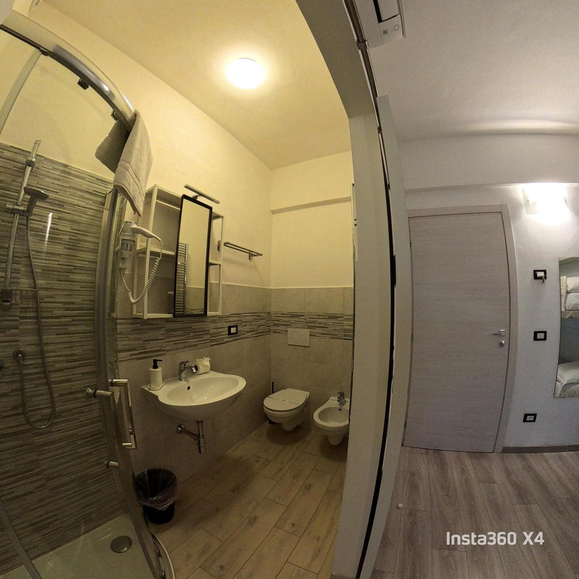 Attico Livorno Bed & Relax Hotel Екстериор снимка
