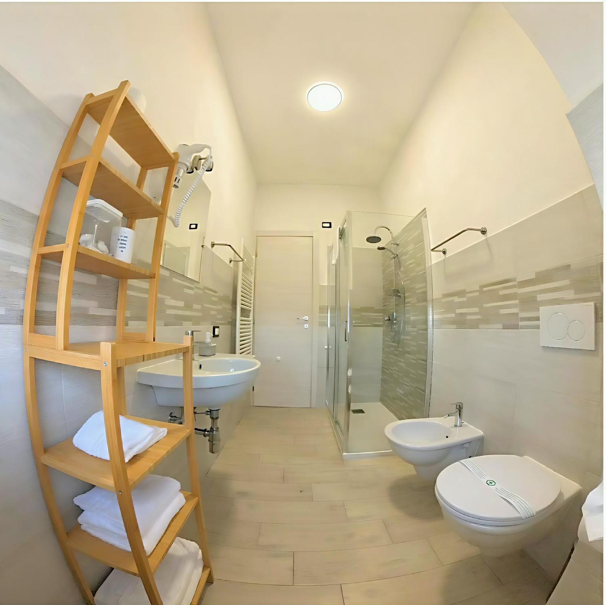 Attico Livorno Bed & Relax Hotel Екстериор снимка